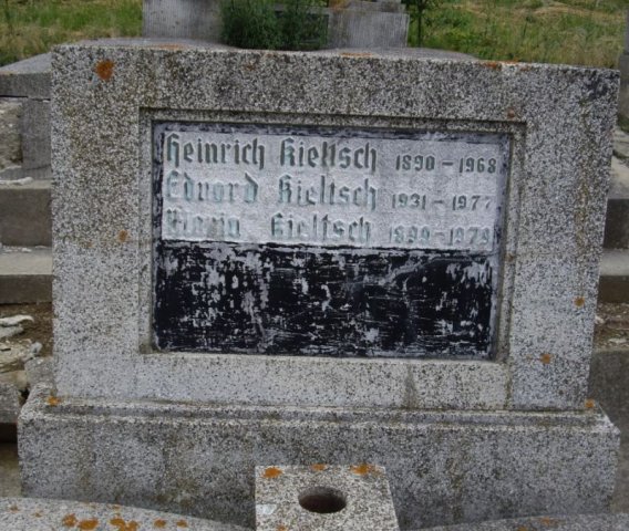 Kieltsch Heinrich 1890-1968 Vasiu Maria 1899-1979 Grabstein